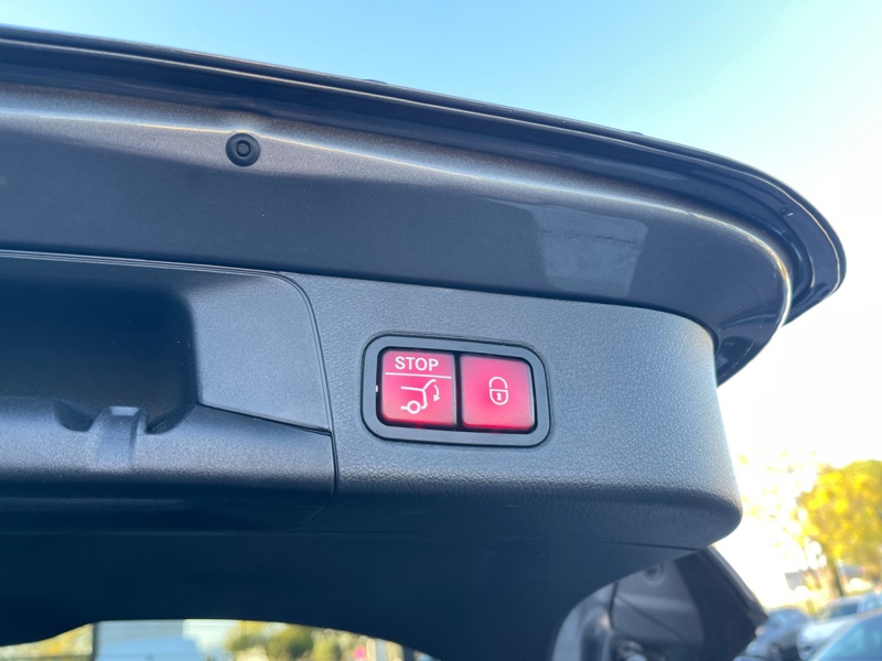 Image Mercedes-Benz CLASSE B 200 d AMG Line Edition  Classe B 200 d 8G-DCT AMG Line Edition