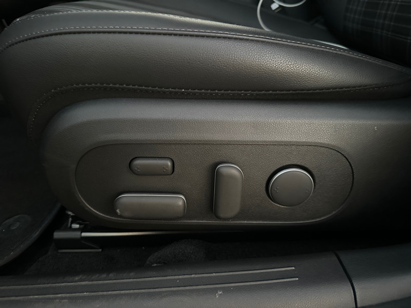 Image Hyundai IONIQ 6 First Edition Electrique 4WD   325 ch 