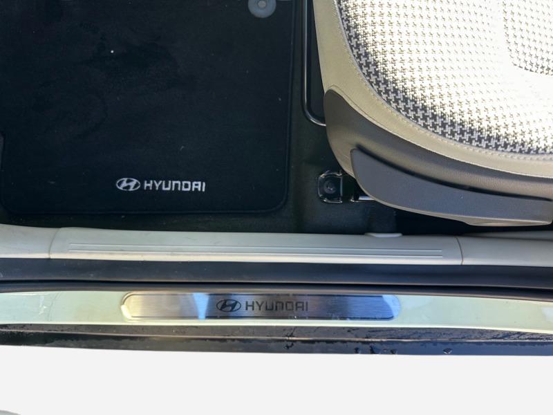 Image Hyundai INSTER Elektro 85 kW FWD Creative   