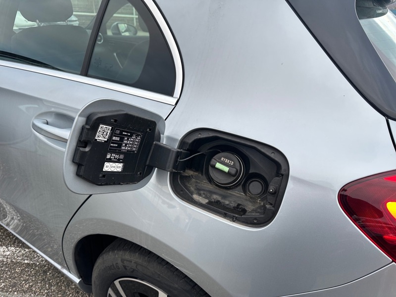 Image Mercedes-Benz CLASSE A 250 e Hybrid EQ Progressive Line  Classe A 250 e 8G-DCT Progressive Line