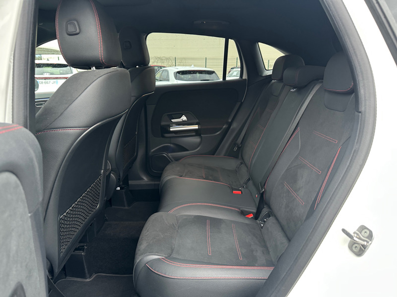 Image Mercedes-Benz GLA 200 d AMG Line  