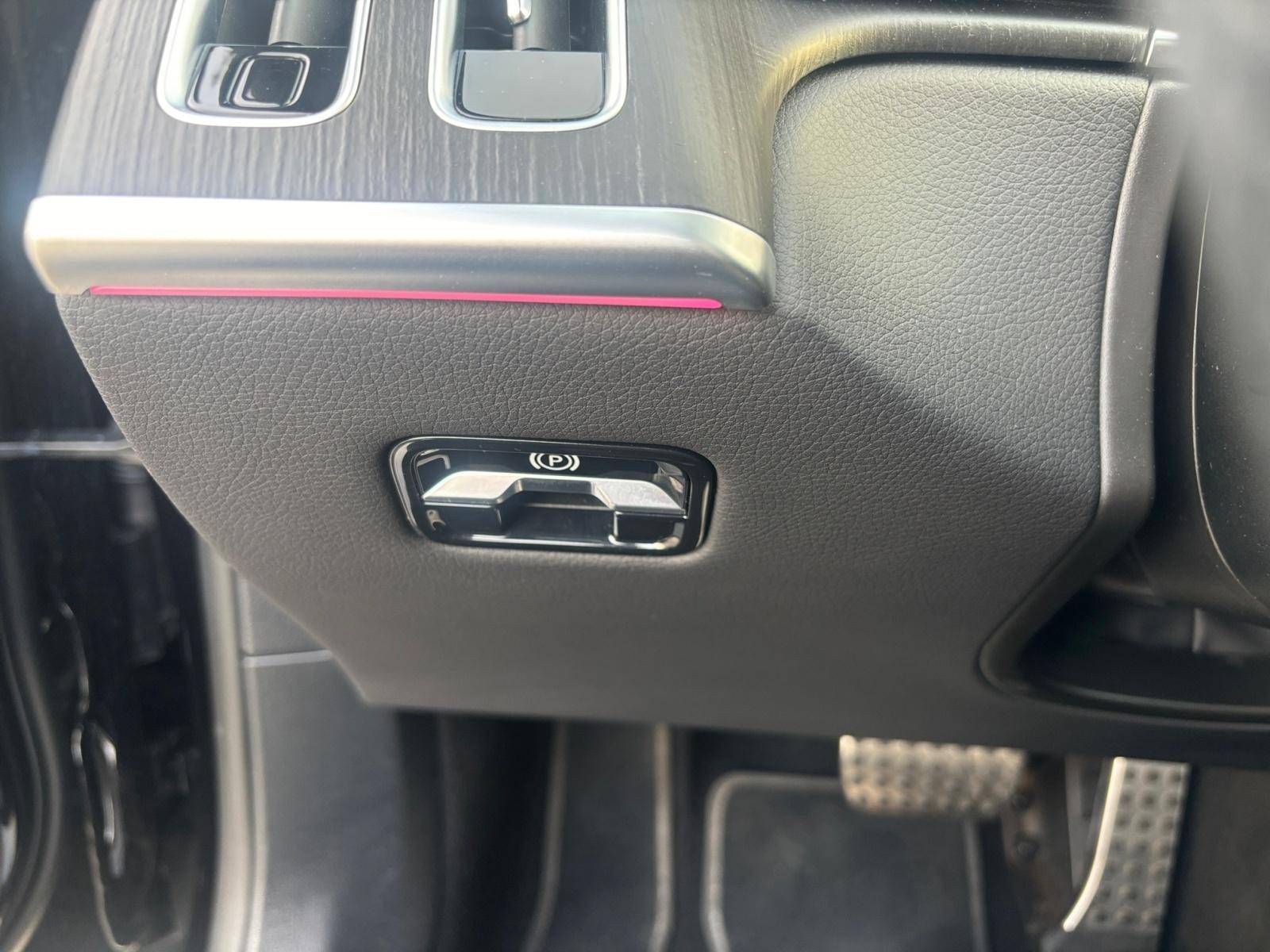 Image Mercedes-Benz CLASSE S 580 e Limousine AMG Line  Classe S 580 e Limousine AMG Line