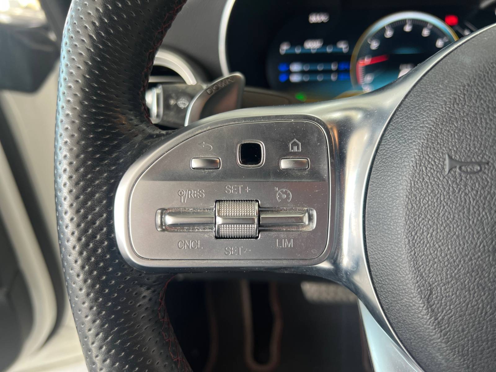 Image Mercedes-Benz CLASSE C COUPÉ Mercedes-AMG C 43 4MATIC Coupé  Classe C Coupé 43 Mercedes-AMG 9G-TCT SPEEDSHIFT AMG 4Matic