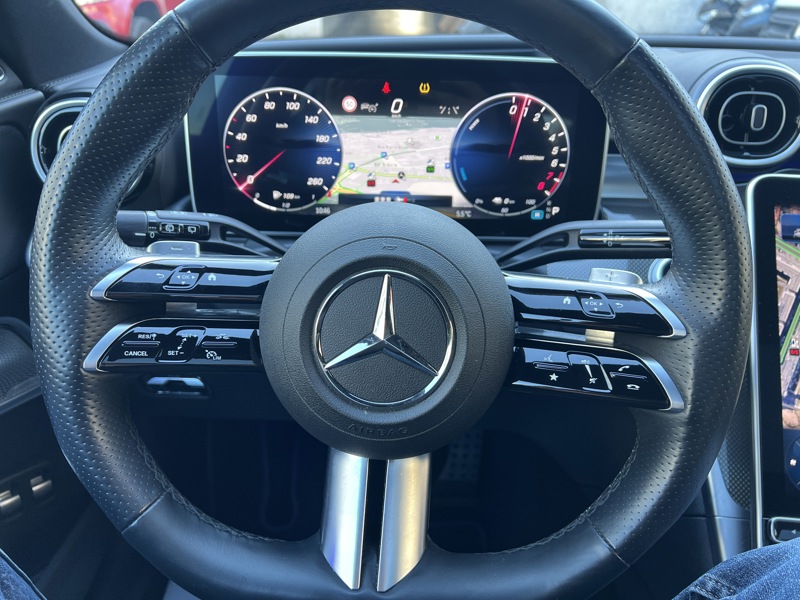 Image Mercedes-Benz CLASSE C BREAK Classe C 300 e Hybrid EQ Break AMG Line  Classe C 300 e Hybrid EQ Break AMG Line