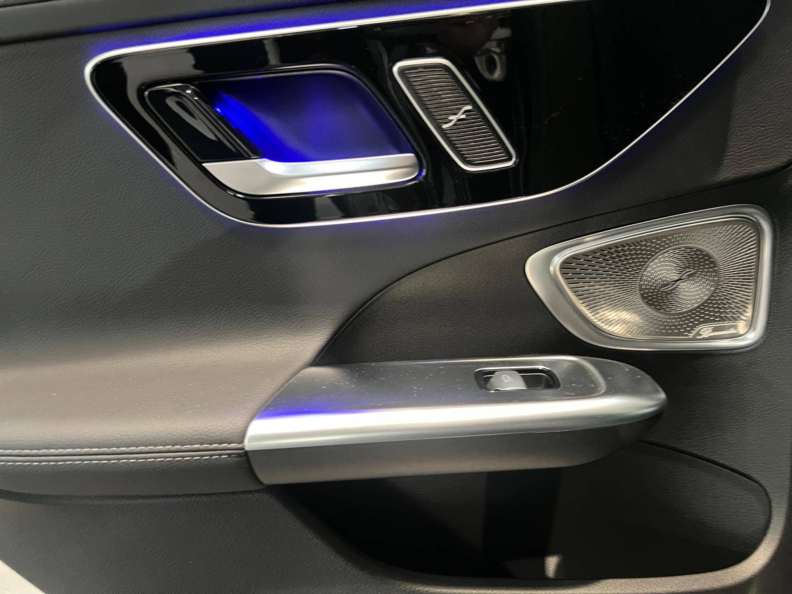 Image Mercedes-Benz CLASSE C BREAK Classe C 300 e Hybrid EQ Break AMG Line  Classe C 300 e Hybrid EQ Break AMG Line