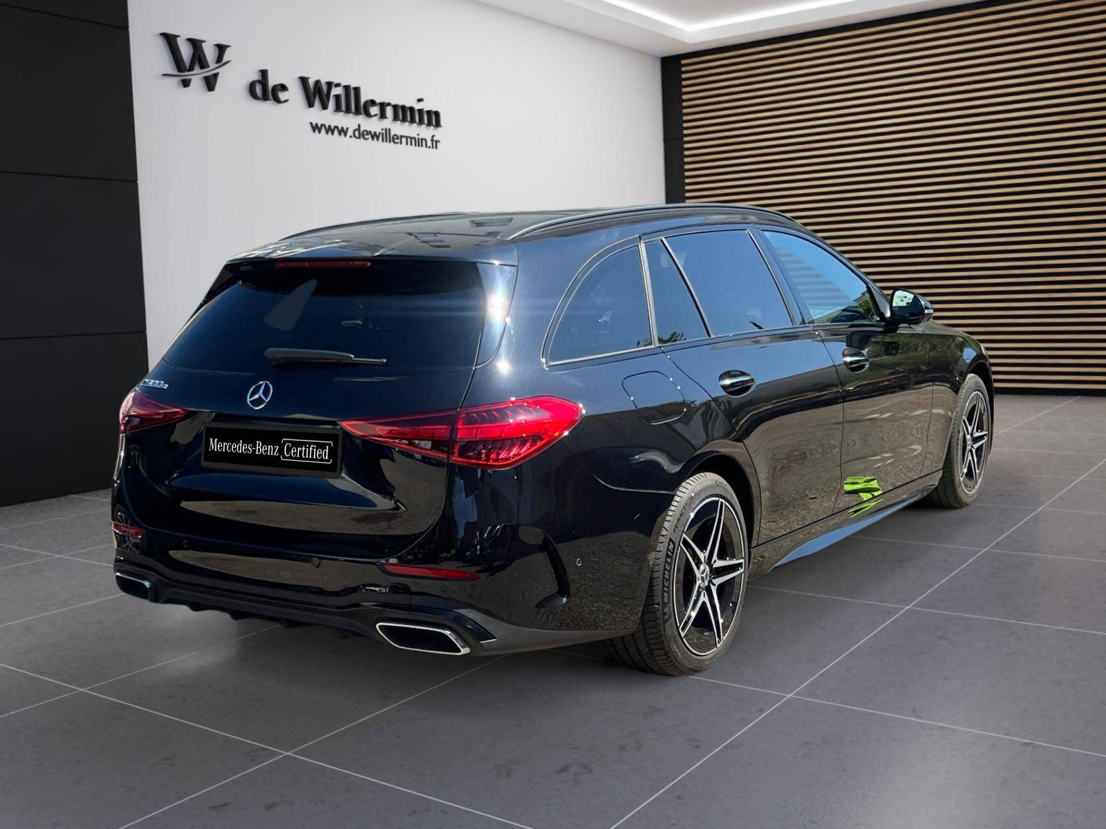 Image Mercedes-Benz CLASSE C BREAK Classe C 300 e Hybrid EQ Break AMG Line  Classe C 300 e Hybrid EQ Break AMG Line