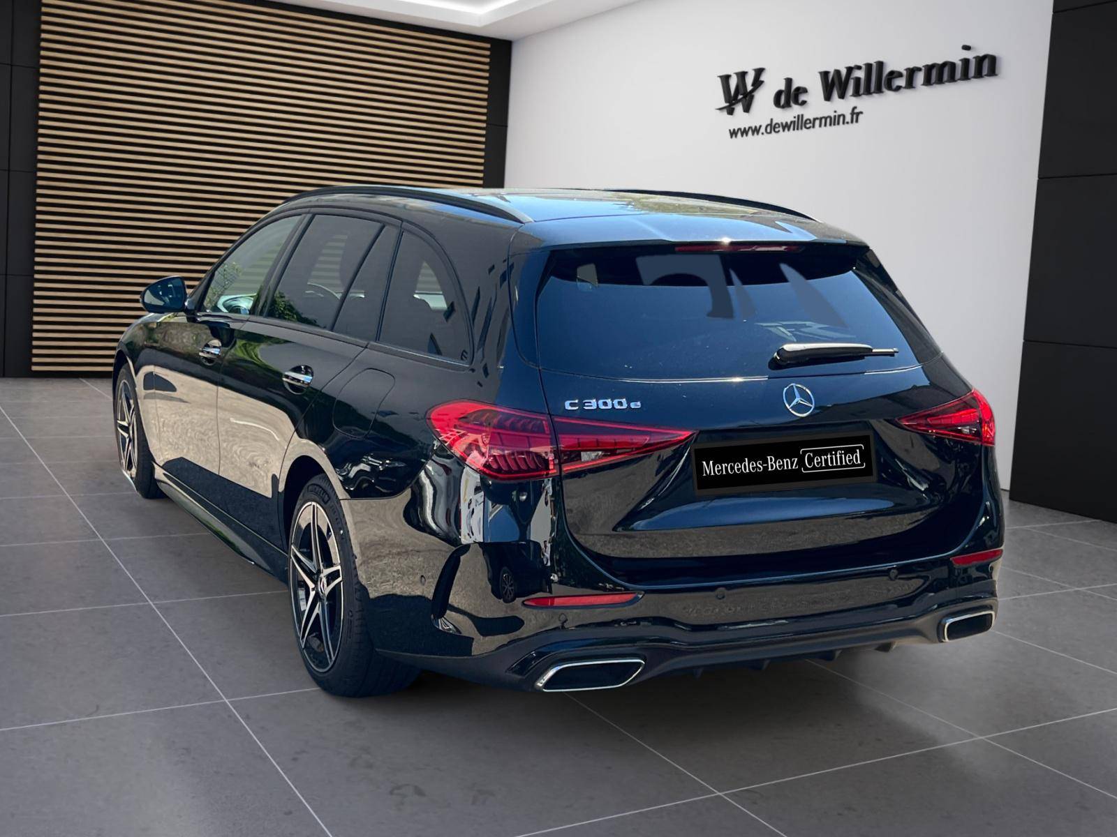 Image Mercedes-Benz CLASSE C BREAK Classe C 300 e Hybrid EQ Break AMG Line  Classe C 300 e Hybrid EQ Break AMG Line