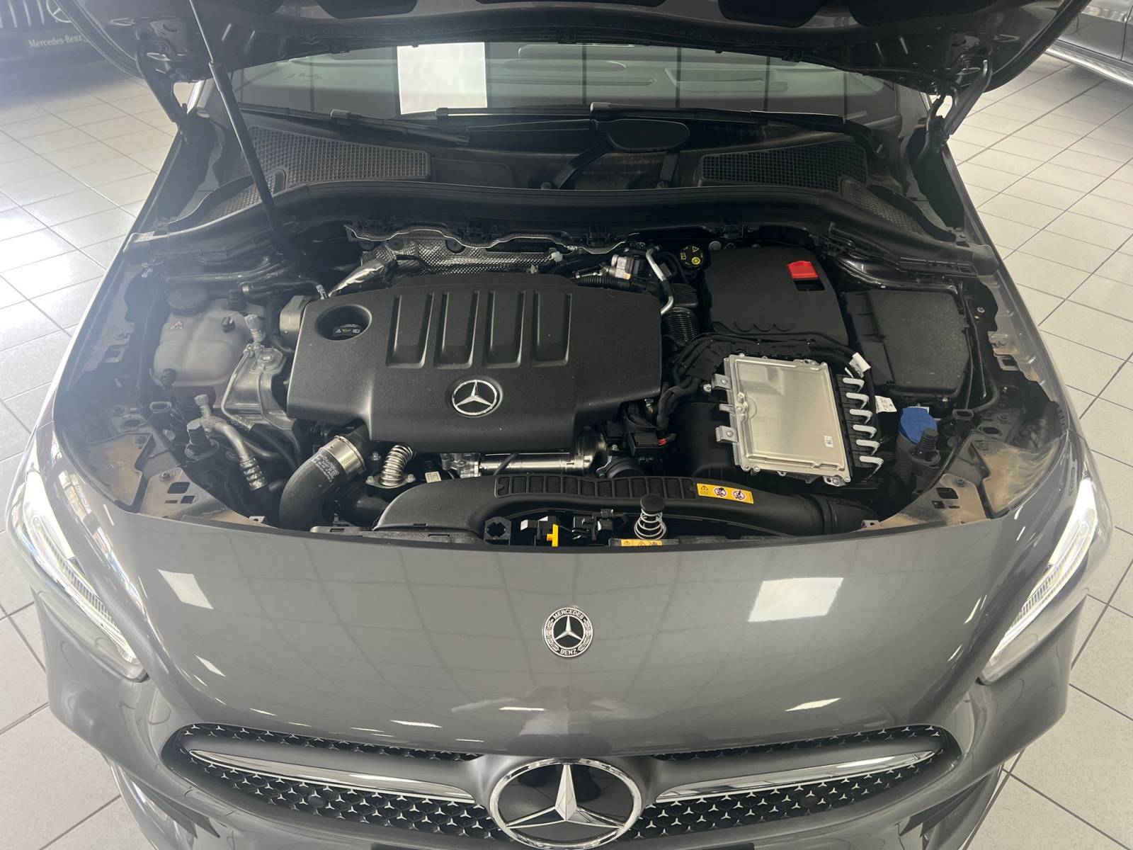 Image Mercedes-Benz CLASSE B 200 d AMG Line  Classe B 200 d AMG Line