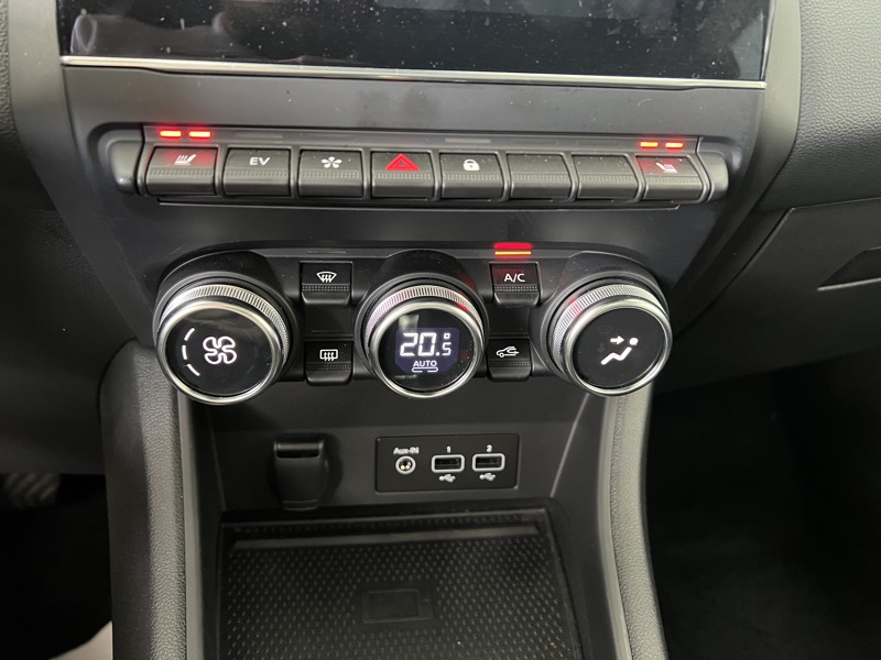 Image Mitsubishi ASX 1.6 MPI PHEV 159 Instyle  ASX 1.6 MPI PHEV 159 INSTYLE