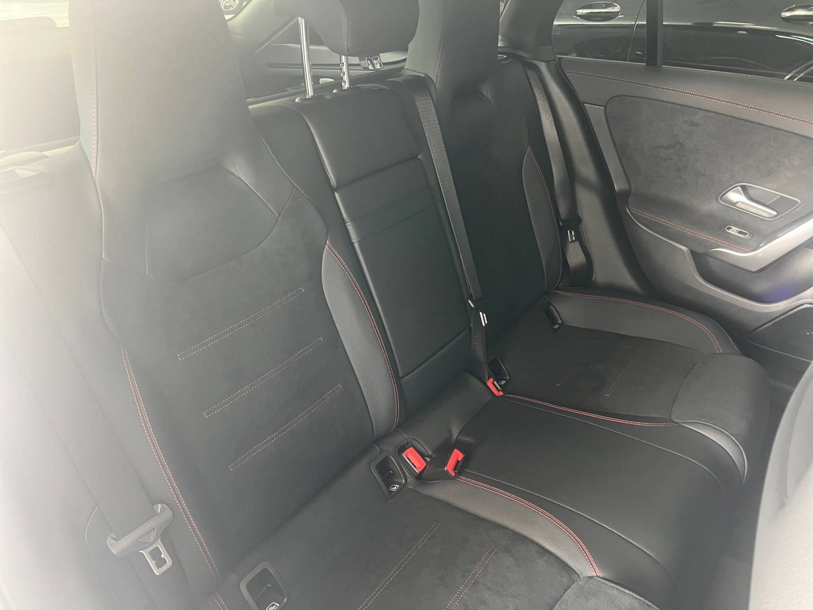 Image Mercedes-Benz CLA SHOOTING BRAKE CLA 200 d Shooting Brake AMG Line  