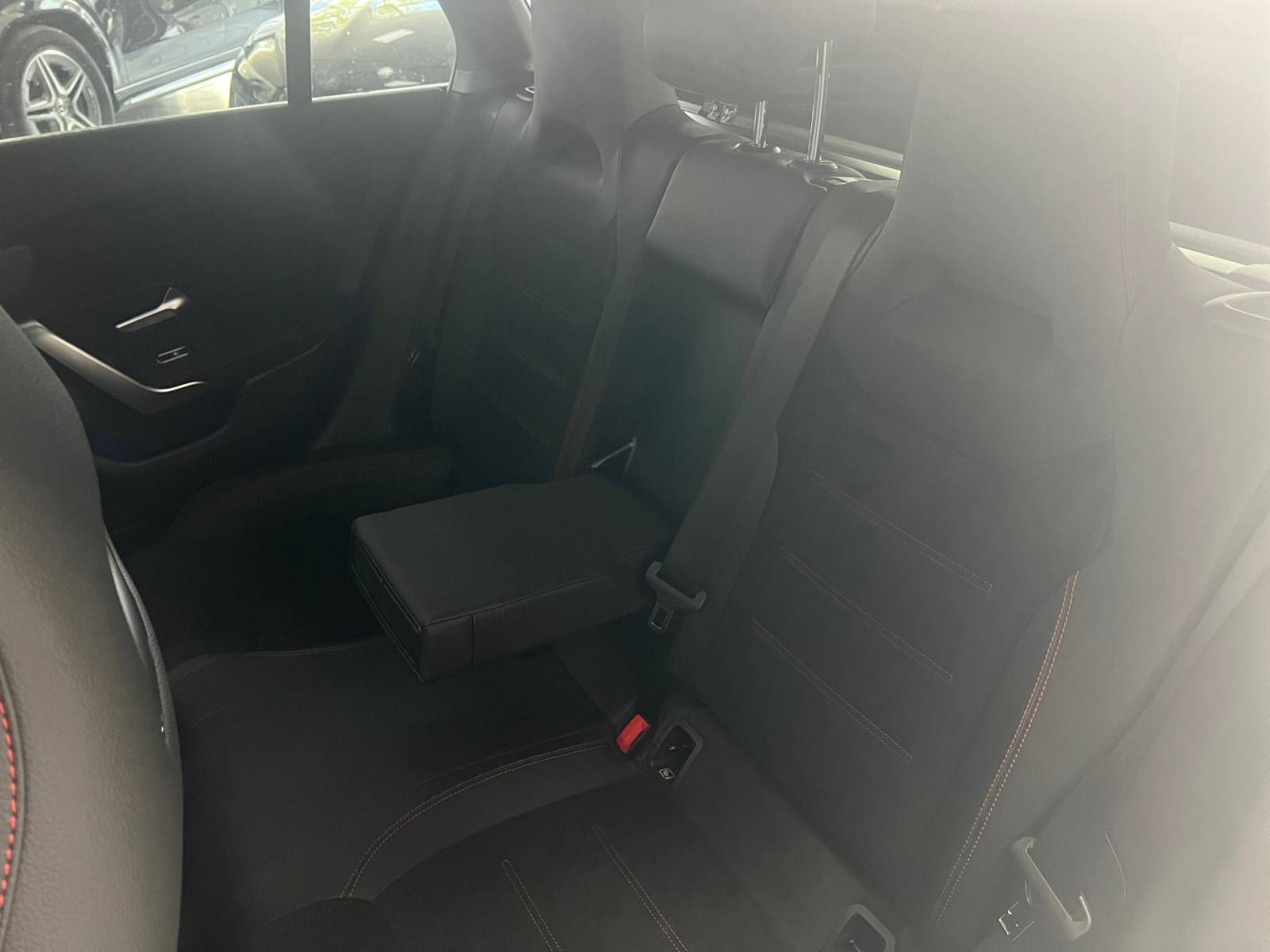 Image Mercedes-Benz CLA SHOOTING BRAKE CLA 200 d Shooting Brake AMG Line  