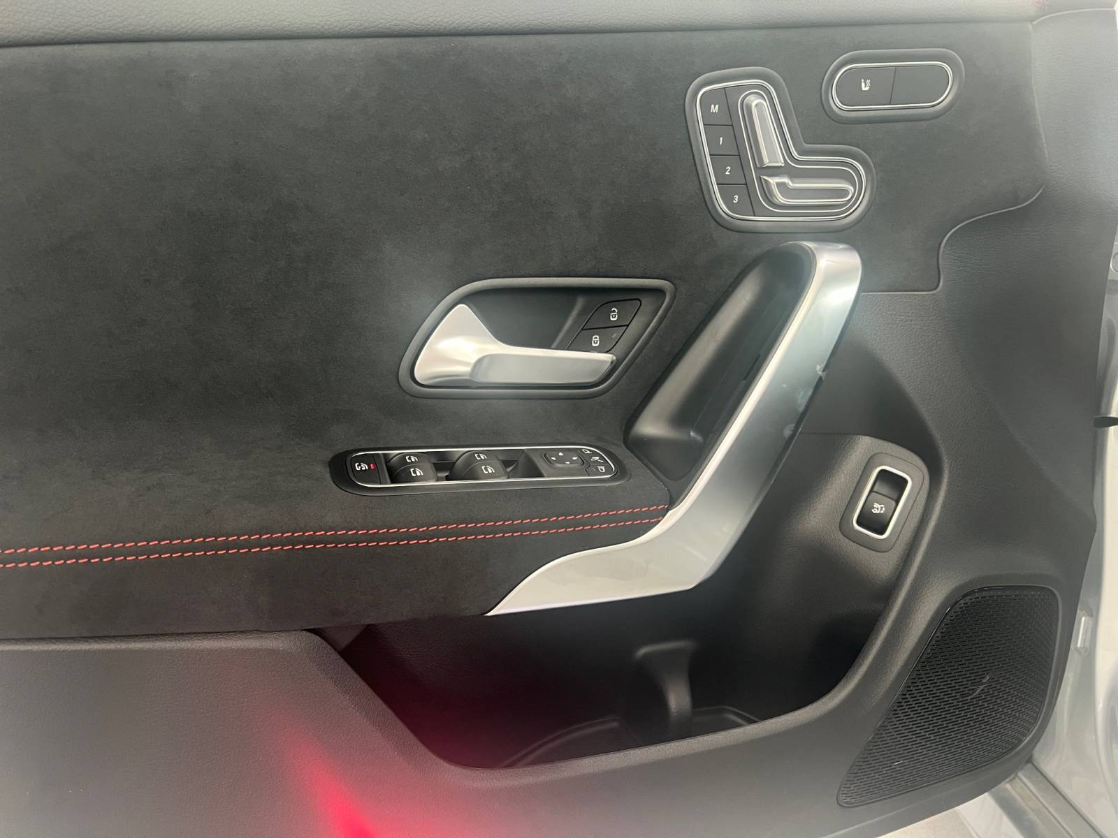 Image Mercedes-Benz CLA SHOOTING BRAKE CLA 200 d Shooting Brake AMG Line  