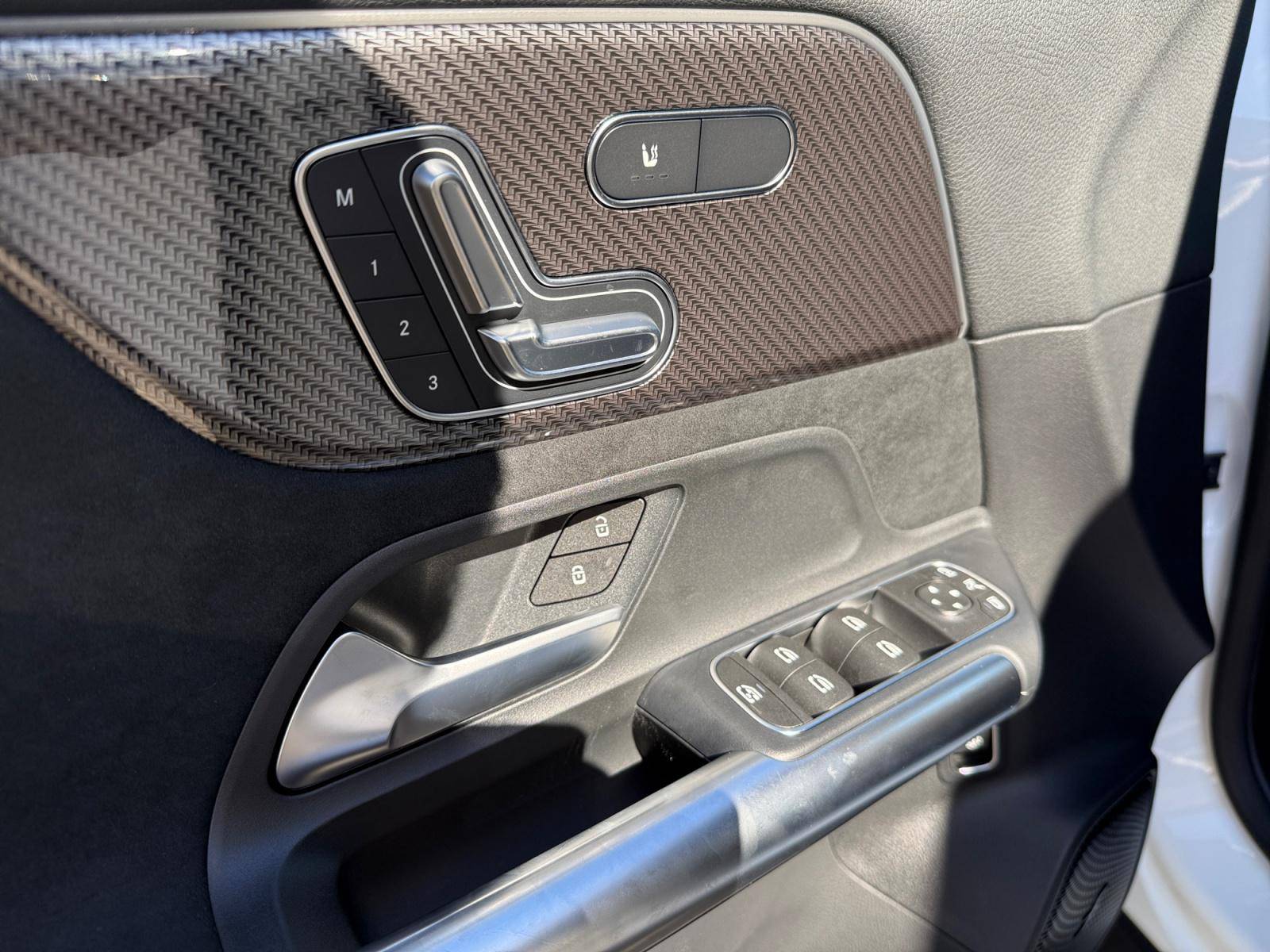 Image Mercedes-Benz GLA 200 d AMG Line  