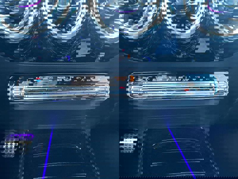 Image Mercedes-Benz GLA 200 d AMG Line  