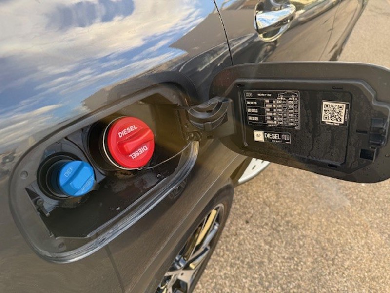 Image Mercedes-Benz GLC SUV GLC 300de 4MATIC SUV AMG Line  