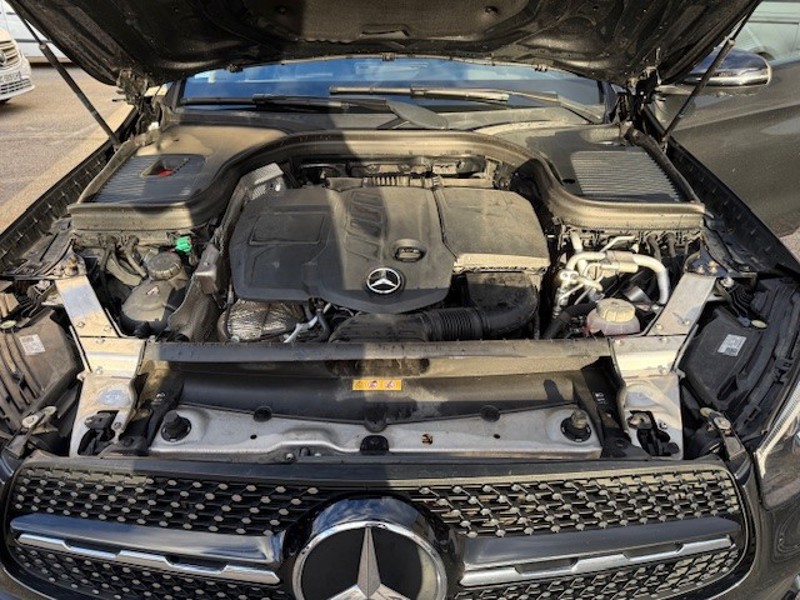 Image Mercedes-Benz GLC SUV GLC 300de 4MATIC SUV AMG Line  