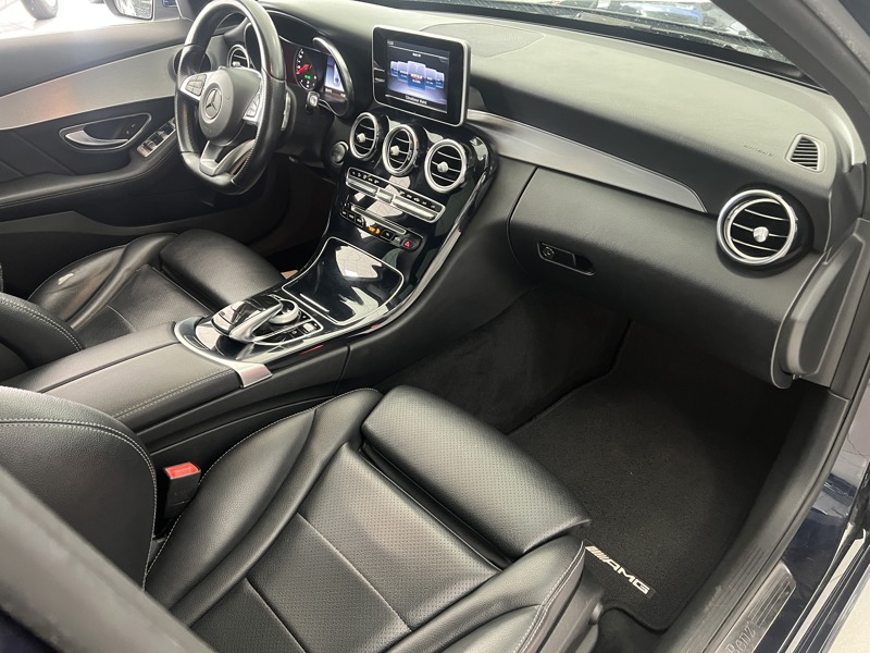 Image Mercedes-Benz CLASSE C BERLINE C 220 d Berline Sportline  