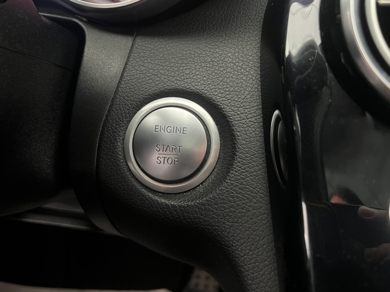 Image Mercedes-Benz CLASSE C BERLINE C 220 d Berline Sportline  