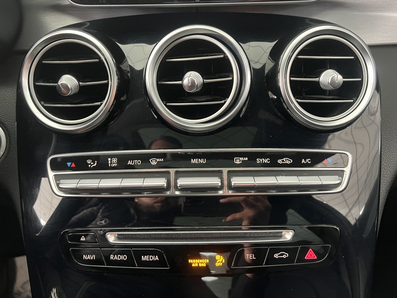 Image Mercedes-Benz CLASSE C BERLINE C 220 d Berline Sportline  