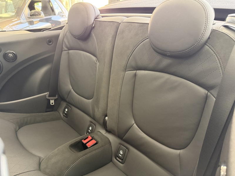 Image MINI CABRIO Cooper S Essential  2.0 178 ch Sport avec7