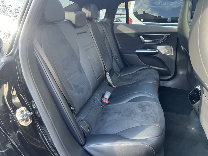 Image Mercedes-Benz EQE BERLINE EQE 300 AMG Line  EQE 300 AMG Line