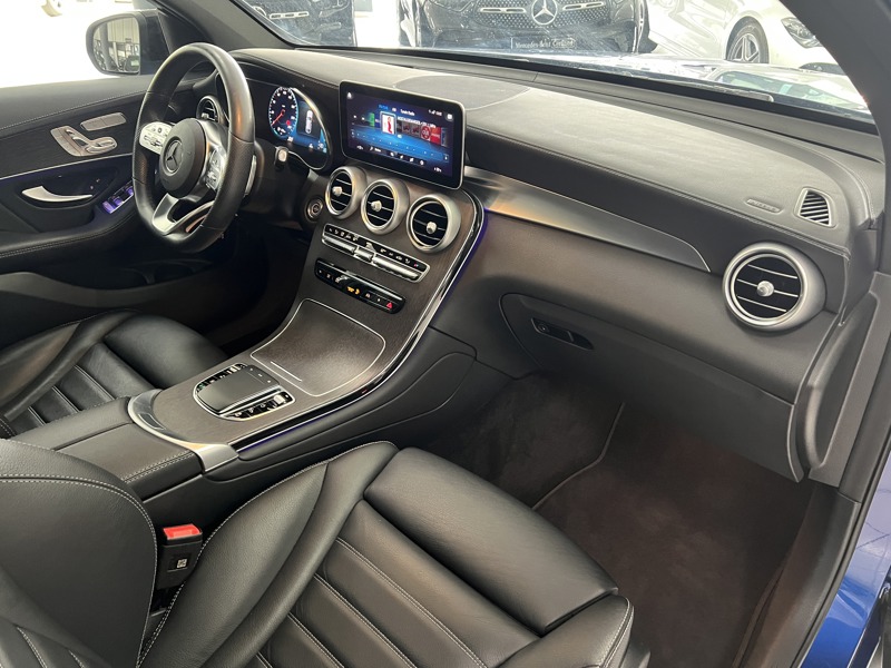 Image Mercedes-Benz GLC COUPÉ GLC 220 d 4MATIC Coupé AMG Line  