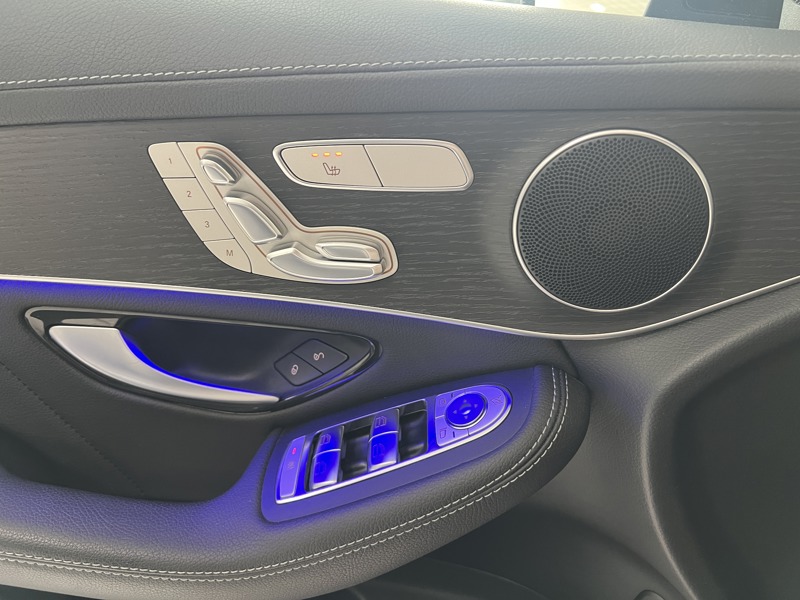 Image Mercedes-Benz GLC COUPÉ GLC 220 d 4MATIC Coupé AMG Line  