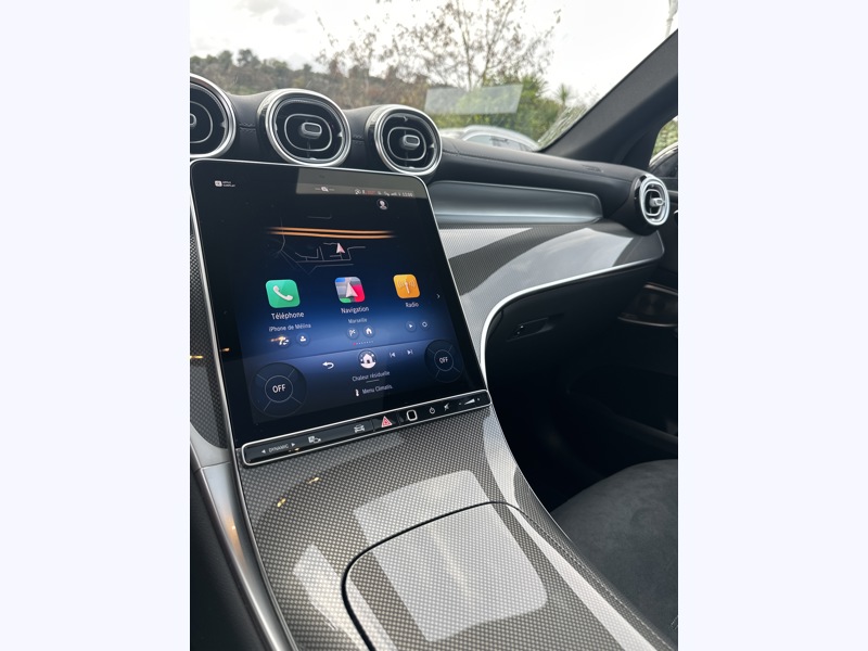 Image Mercedes-Benz GLC SUV GLC 220 d 4MATIC AMG Line  GLC 220 d 4MATIC AMG Line