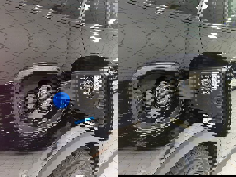 Image Mercedes-Benz GLC SUV GLC 220 d 4MATIC AMG Line  GLC 220 d 4MATIC AMG Line