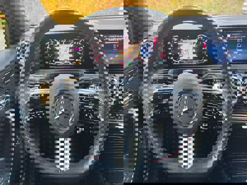 Image Mercedes-Benz CLASSE A 250 e Hybrid EQ AMG Line  