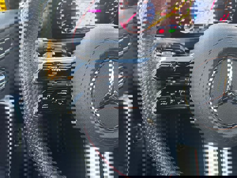 Image Mercedes-Benz CLASSE A 250 e Hybrid EQ AMG Line  