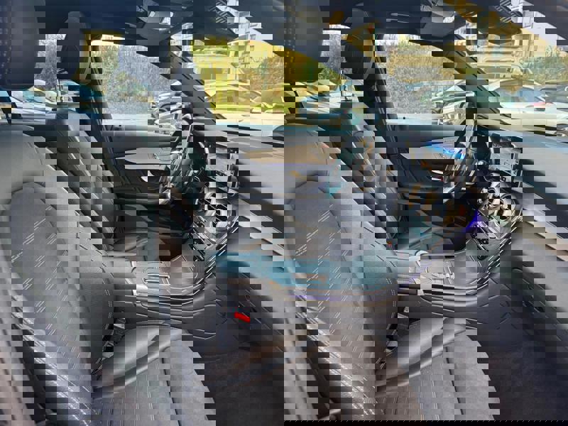 Image Mercedes-Benz GLC SUV GLC 300de 4MATIC SUV AMG Line  