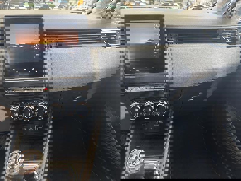 Image Mitsubishi COLT 1.0 MPI-T 91 Business  COLT 1.0 MPI-T 91 BUSINESS