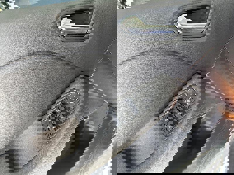 Image Mitsubishi COLT 1.0 MPI-T 91 Business  COLT 1.0 MPI-T 91 BUSINESS