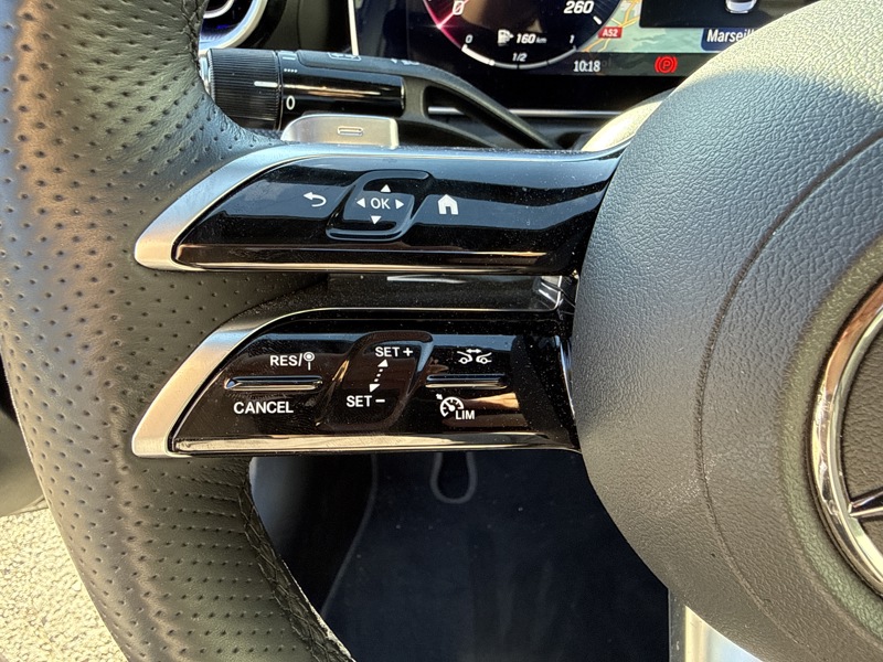 Image Mercedes-Benz CLASSE C BERLINE Classe C 300 e Hybrid EQ Berline AMG Line  Classe C 300 e Hybrid EQ Berline AMG Line