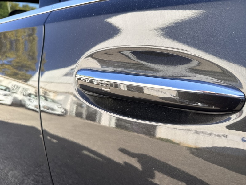 Image Mercedes-Benz CLASSE C BERLINE Classe C 300 e Hybrid EQ Berline AMG Line  Classe C 300 e Hybrid EQ Berline AMG Line