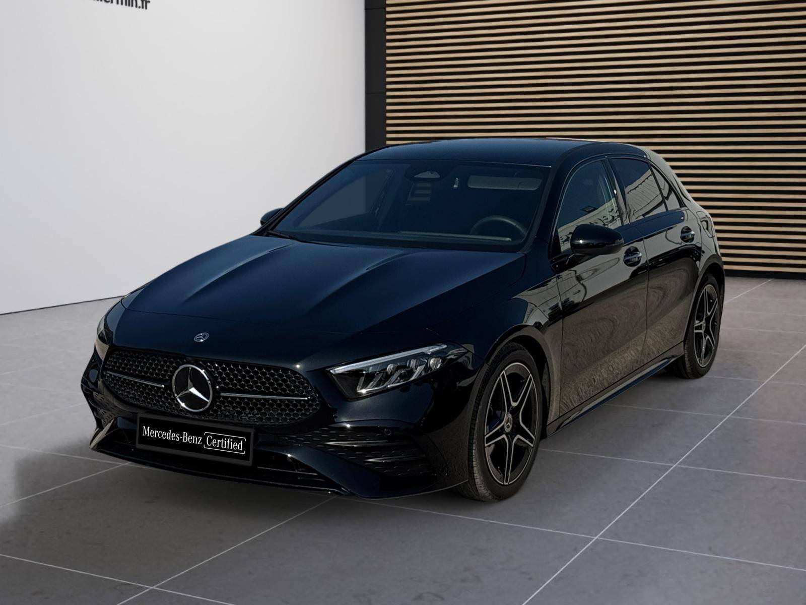 Photo Mercedes-Benz CLASSE A 180 AMG Line  Classe A 180 AMG Line