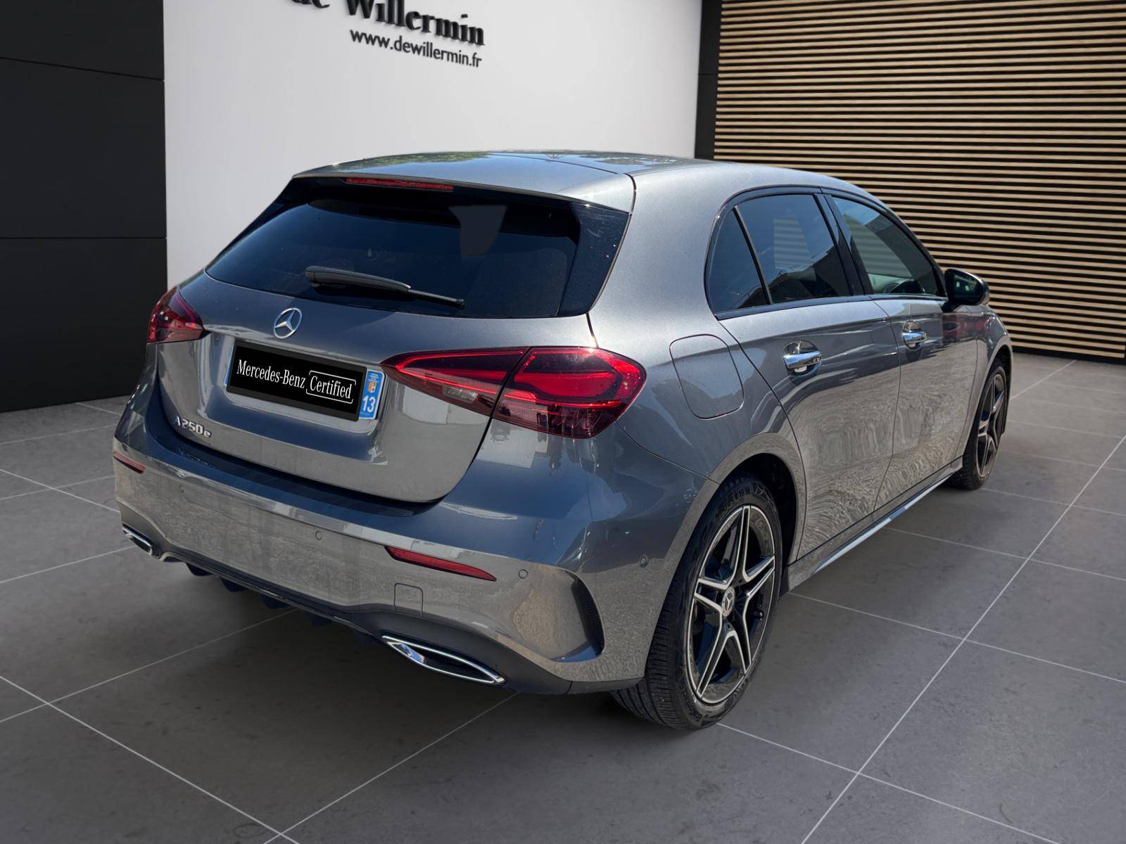 Image Mercedes-Benz CLASSE A 250 e AMG Line  Classe A 250 e Hybrid EQ AMG Line