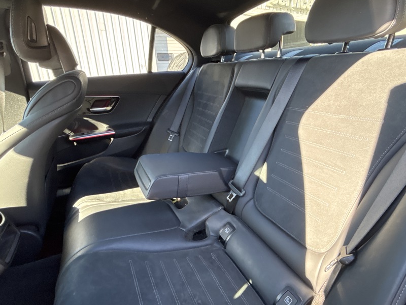 Image Mercedes-Benz CLASSE C BERLINE Classe C 300 e Hybrid EQ Berline AMG Line  Classe C 300 e Hybrid EQ Berline AMG Line