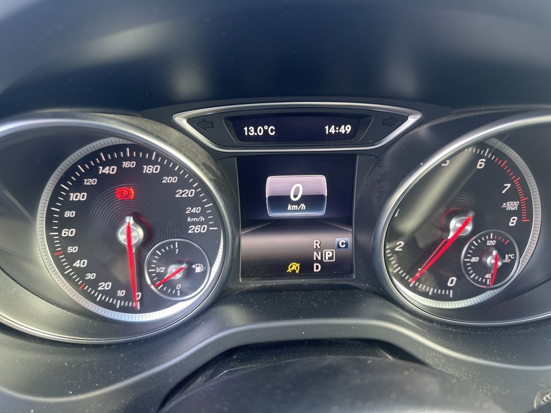 Image Mercedes-Benz GLA 180 Fascination  