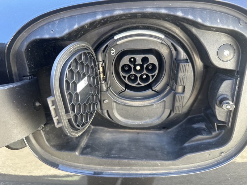 Image Mercedes-Benz GLC COUPÉ GLC 300 e Hybrid EQ 4MATIC Coupé AMG Line  GLC 300 e Hybrid EQ 4MATIC Coupé AMG Line