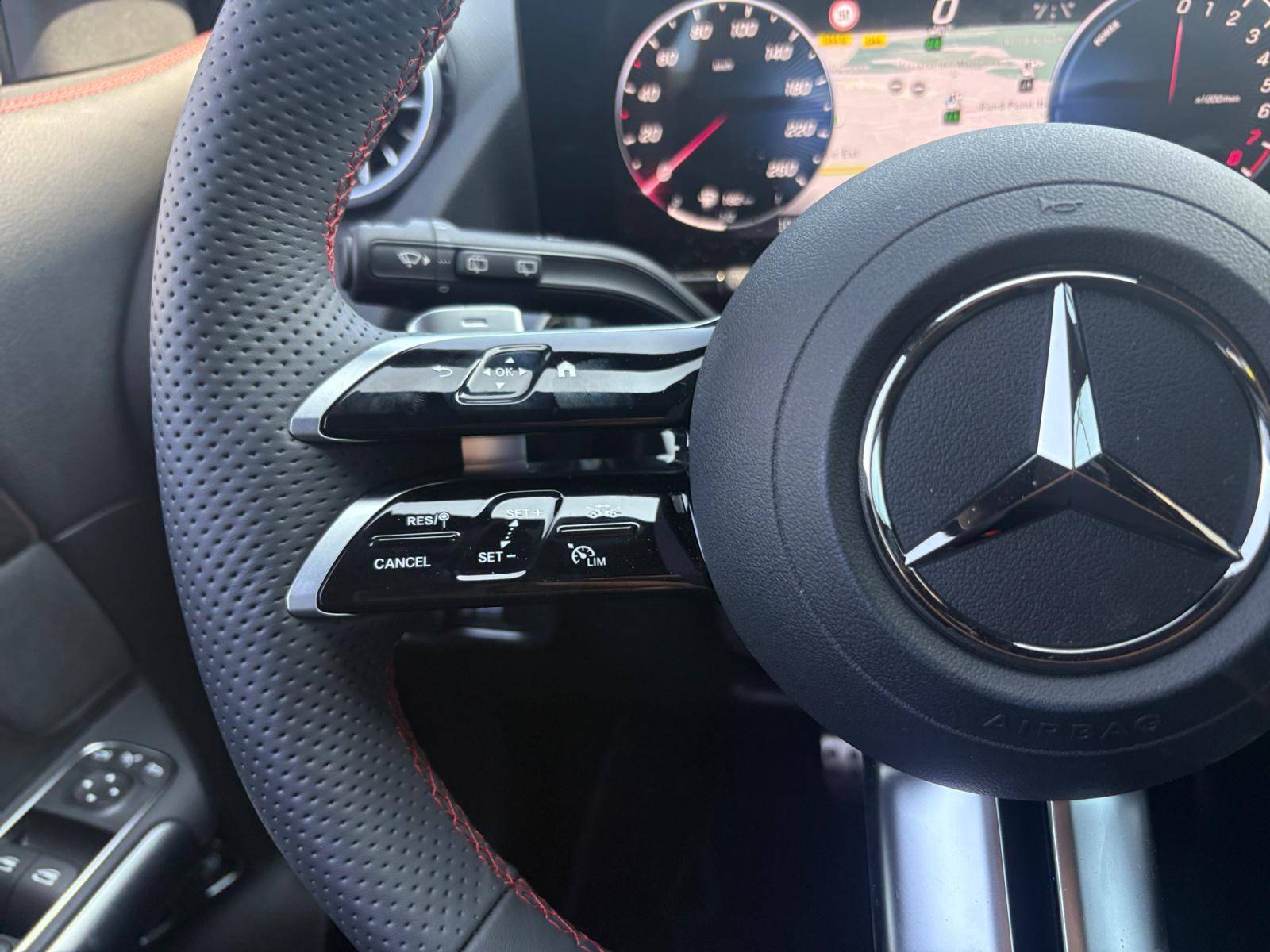 Image Mercedes-Benz GLA 250 e Hybrid EQ AMG Line  GLA 250 e Hybrid EQ AMG Line