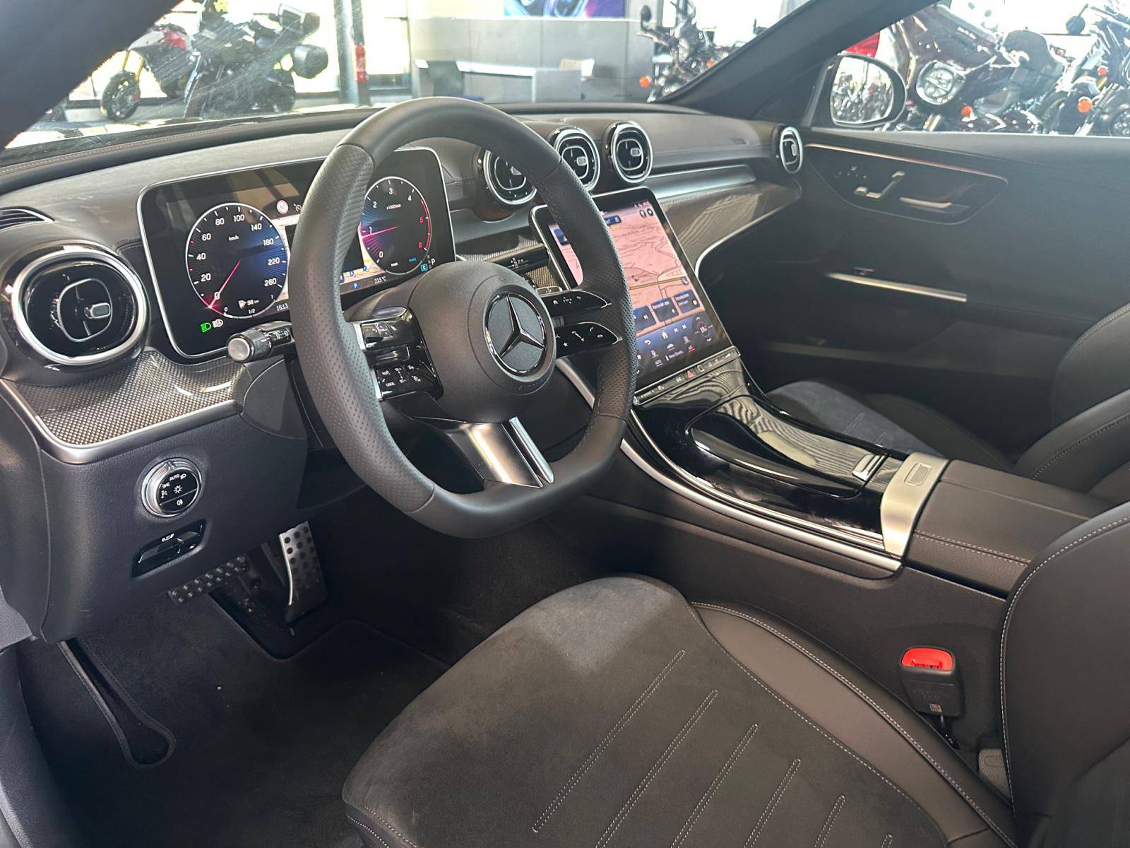 Image Mercedes-Benz CLASSE C BREAK Classe C 220 d Break AMG Line  Classe C 220 d Break AMG Line