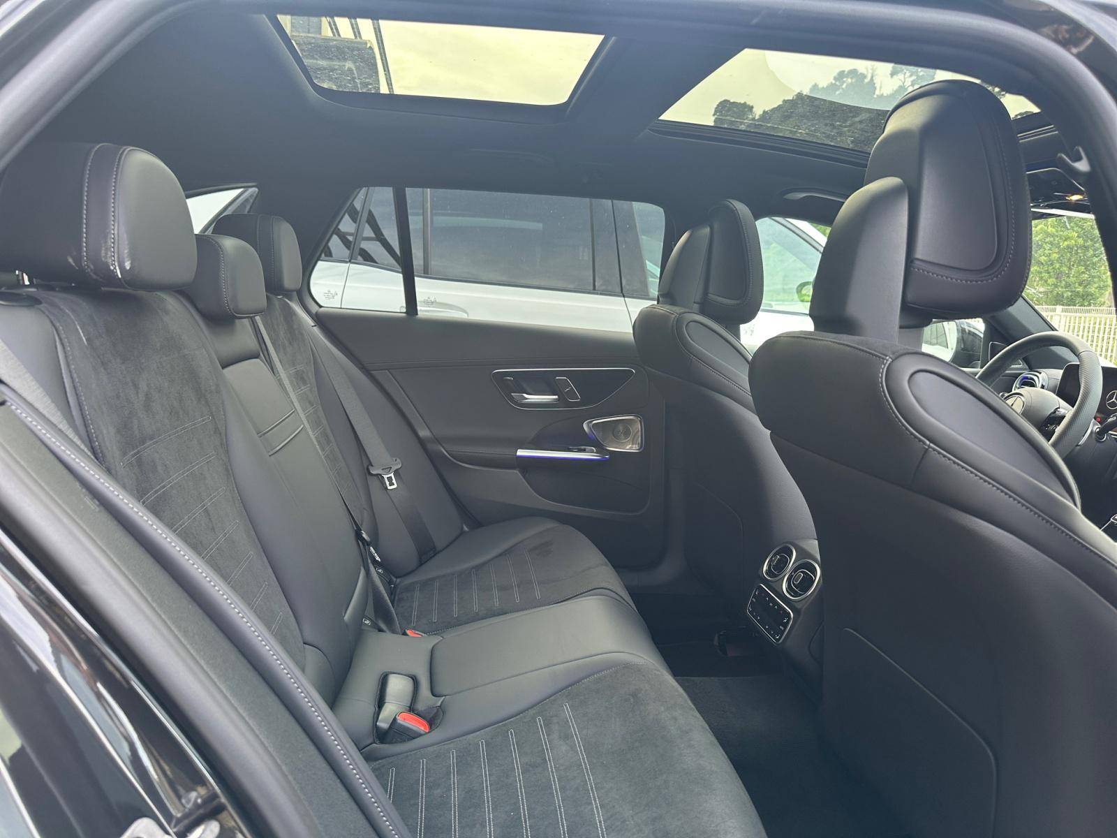 Image Mercedes-Benz CLASSE C BREAK Classe C 220 d Break AMG Line  Classe C 220 d Break AMG Line