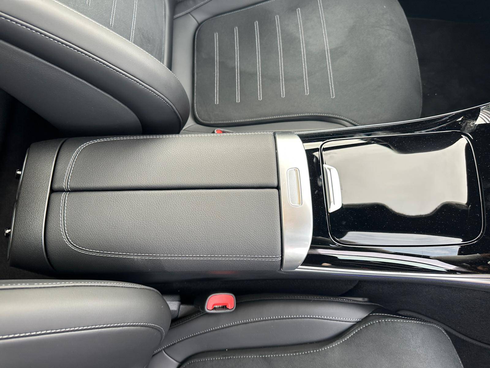 Image Mercedes-Benz CLASSE C BREAK Classe C 220 d Break AMG Line  Classe C 220 d Break AMG Line