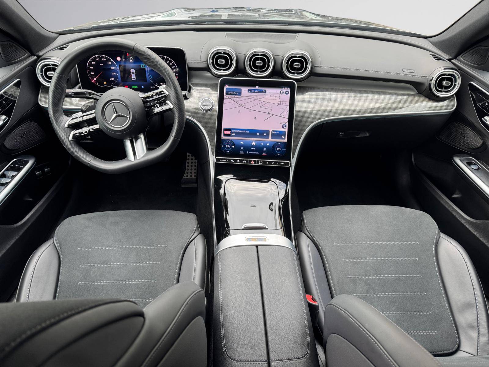 Image Mercedes-Benz CLASSE C BERLINE Classe C 300 e Hybrid EQ Berline AMG Line  Classe C 300 e Hybrid EQ Berline AMG Line