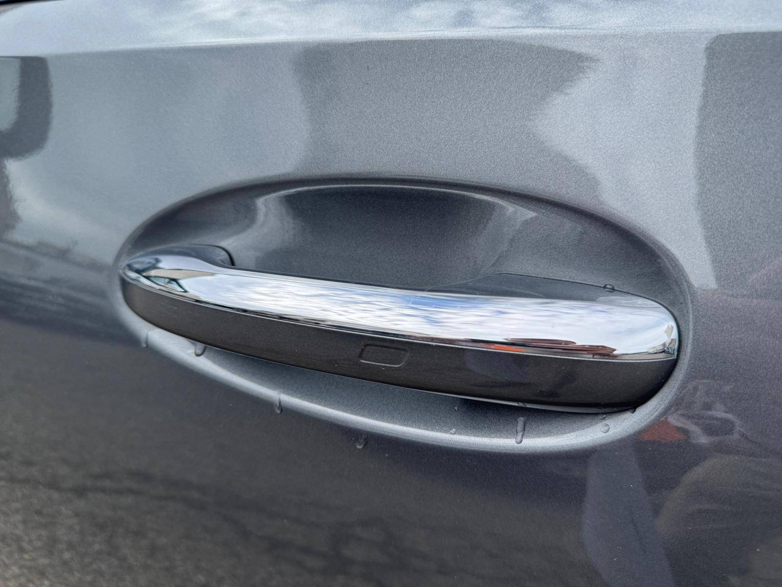 Image Mercedes-Benz CLASSE C BERLINE Classe C 300 e Hybrid EQ Berline AMG Line  Classe C 300 e Hybrid EQ Berline AMG Line