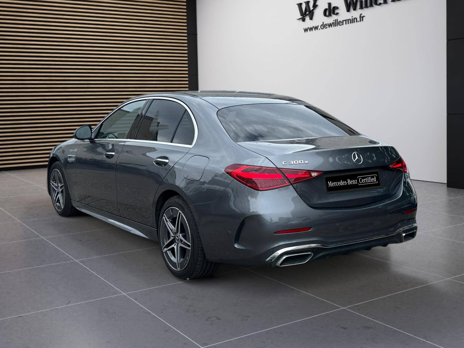 Image Mercedes-Benz CLASSE C BERLINE Classe C 300 e Hybrid EQ Berline AMG Line  Classe C 300 e Hybrid EQ Berline AMG Line