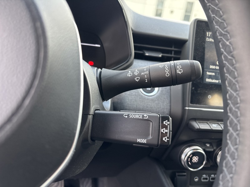 Image Mitsubishi COLT 1.0 MPI-T 91 Business  COLT 1.0 MPI-T 91 BUSINESS