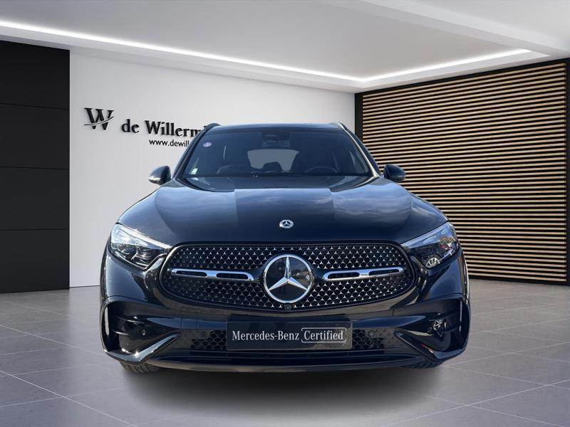 Image Mercedes-Benz GLC SUV GLC 300 e  Hybrid EQ 4MATIC AMG Line  GLC 300 e  Hybrid EQ 4MATIC AMG Line